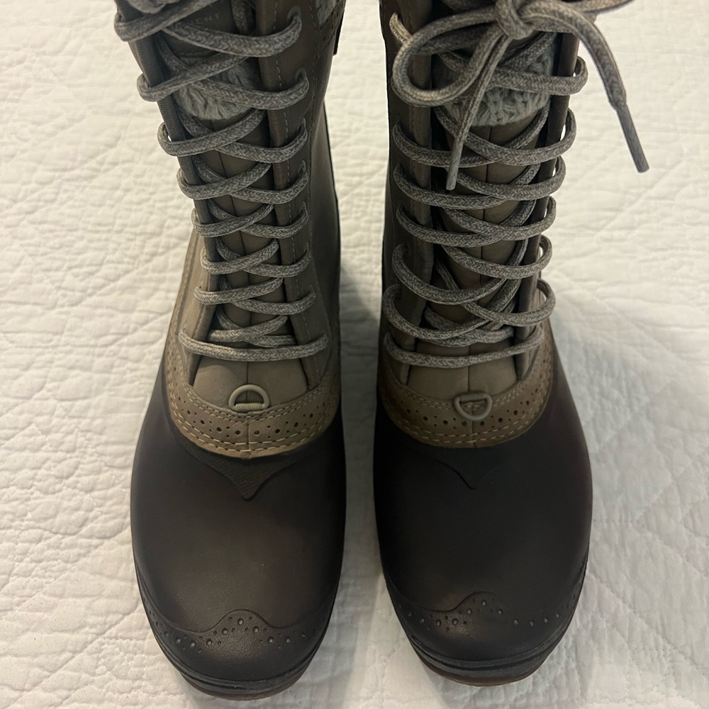 North Face boots